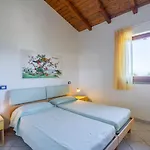 아파트 Residenza Agrifoglio-6 By Interhome