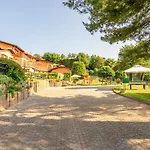 아파트 Residenza Agrifoglio-6 By Interhome